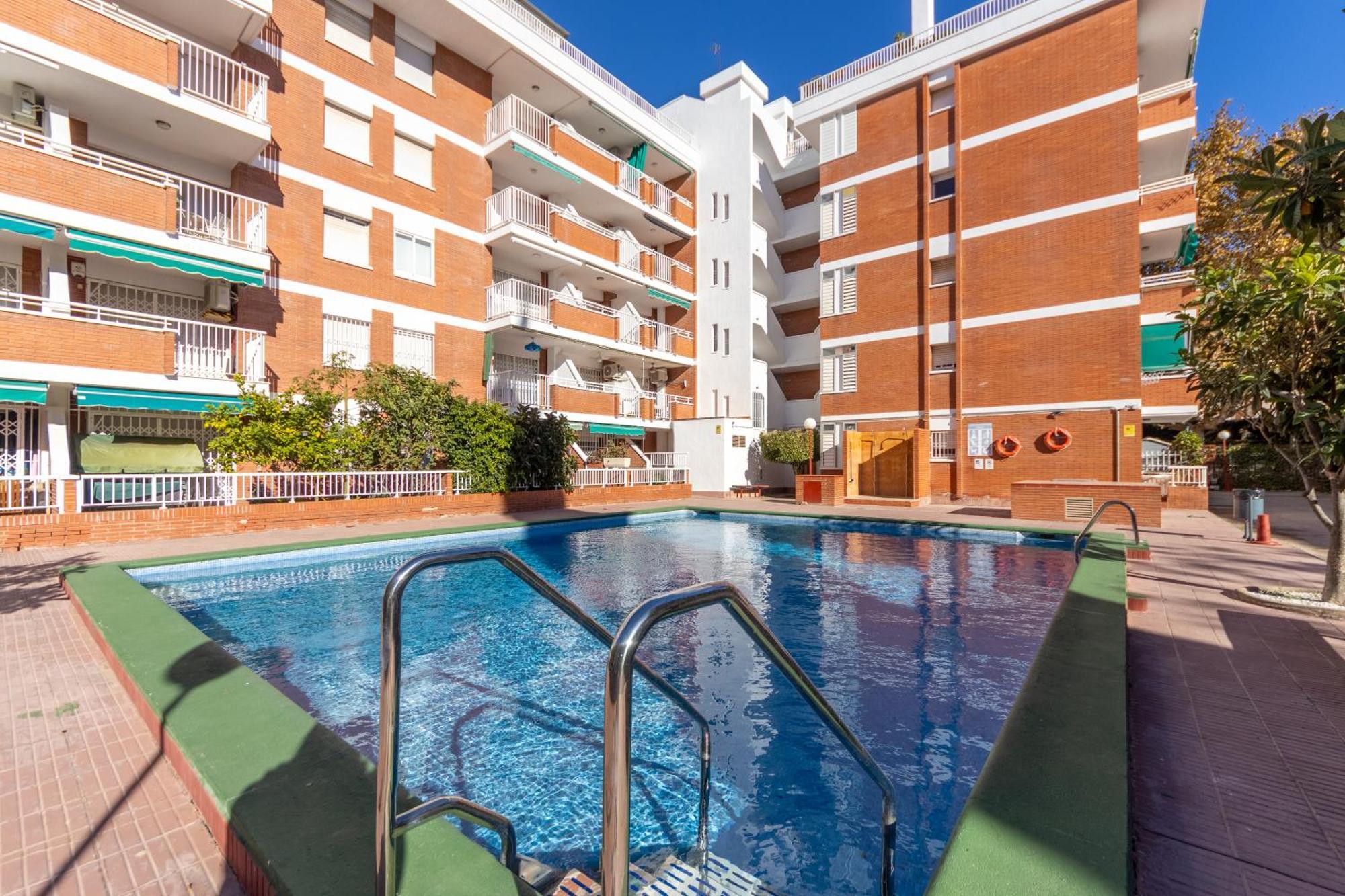 Apartamentos Atlas IV Salou Dış mekan fotoğraf